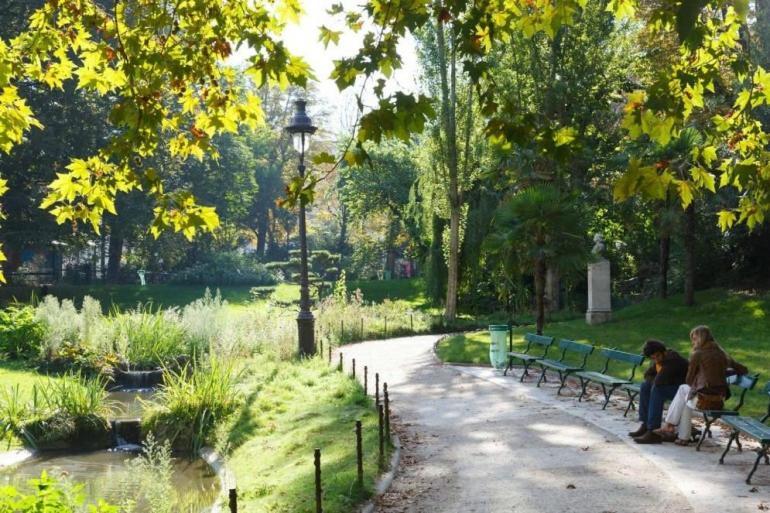 Paris: Appartement Batignolles Εξωτερικό φωτογραφία
